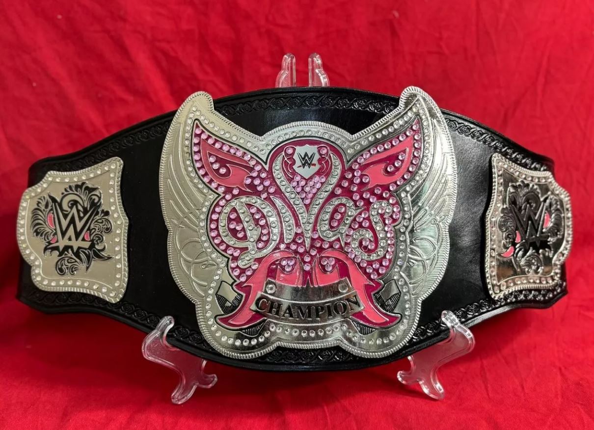 WWE Divas Championship Belt – Women’s Heavyweight Title Replica |