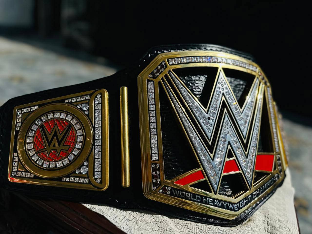 WWE World Hevyweight Replica Belt