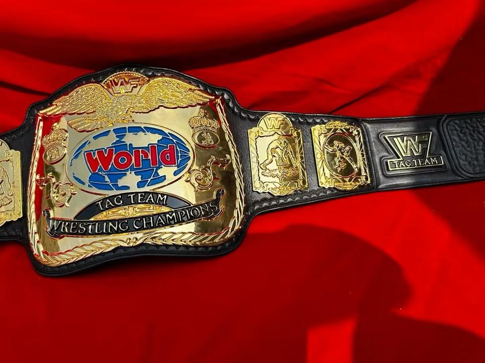 WWF Tag Team Championship Belt – Full Gold Version