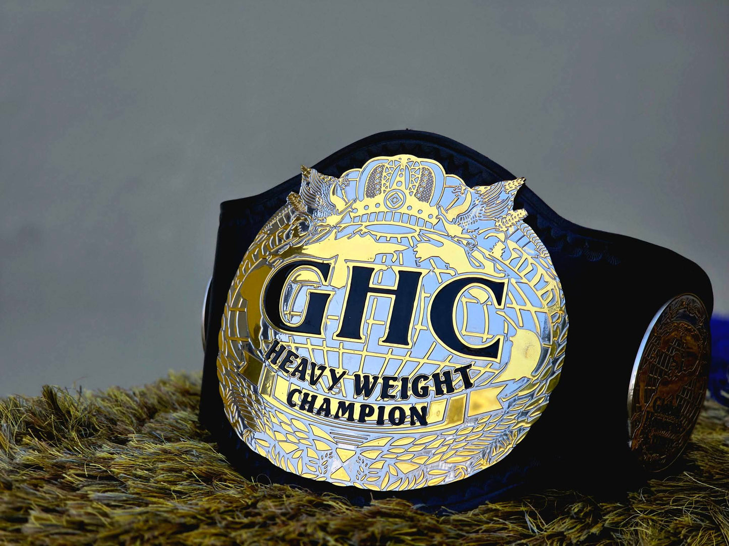 GHC Heavyweight Championship Replica Belt 
Legendary